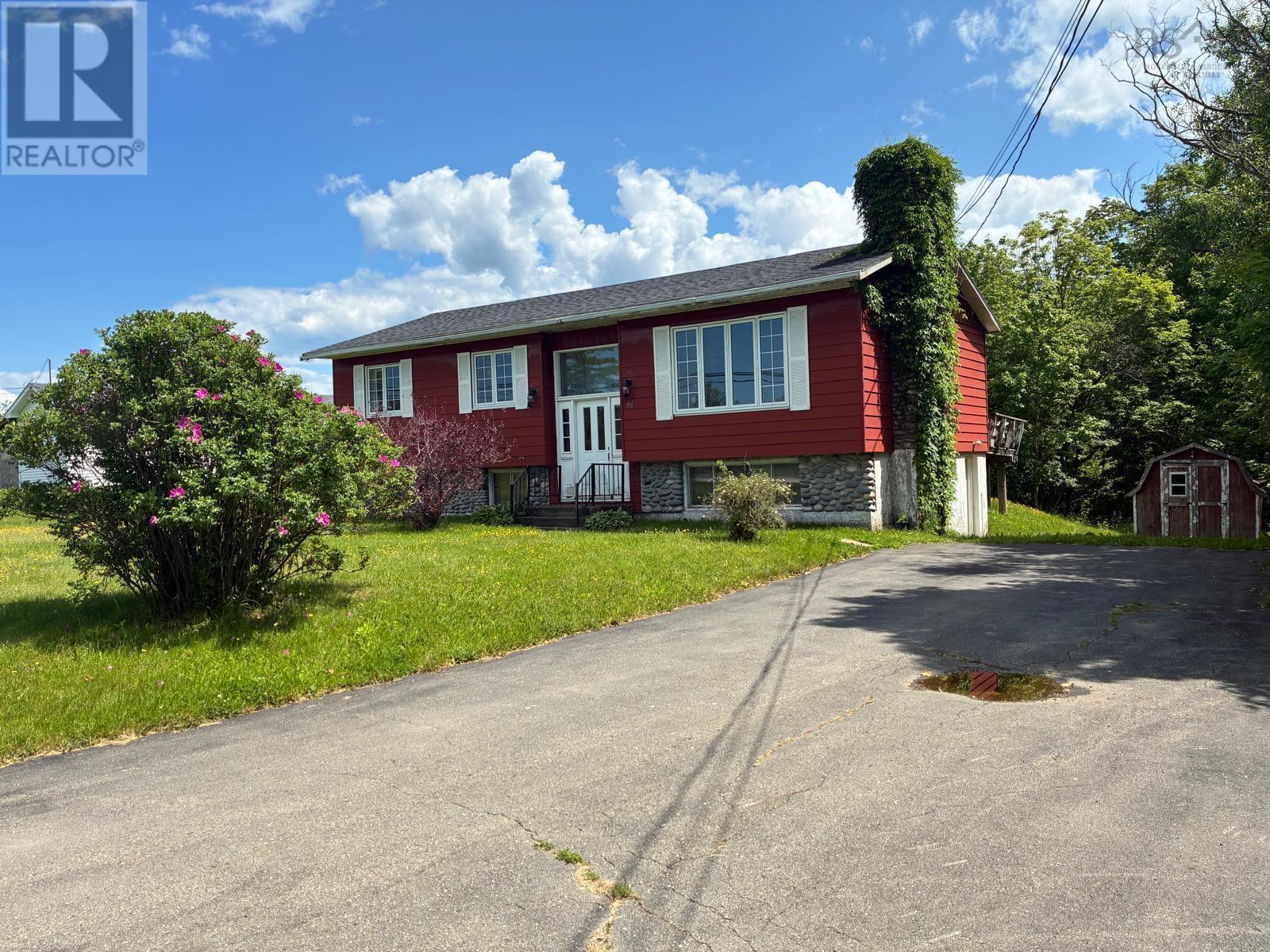 21 Clydesdale Road, Clydesdale, Nova Scotia  B2G 2K9 - Photo 2 - 202515630
