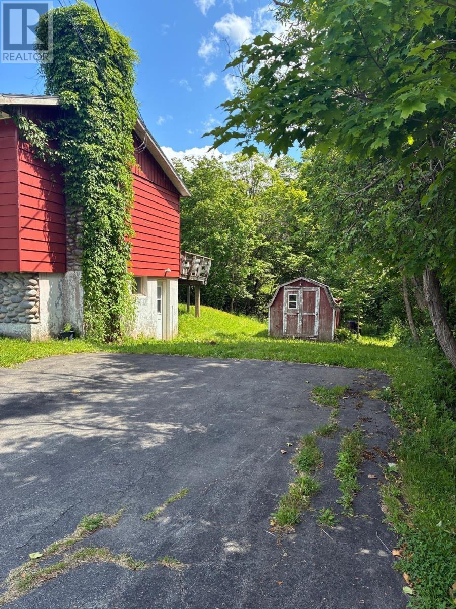 21 Clydesdale Road, Clydesdale, Nova Scotia  B2G 2K9 - Photo 3 - 202515630
