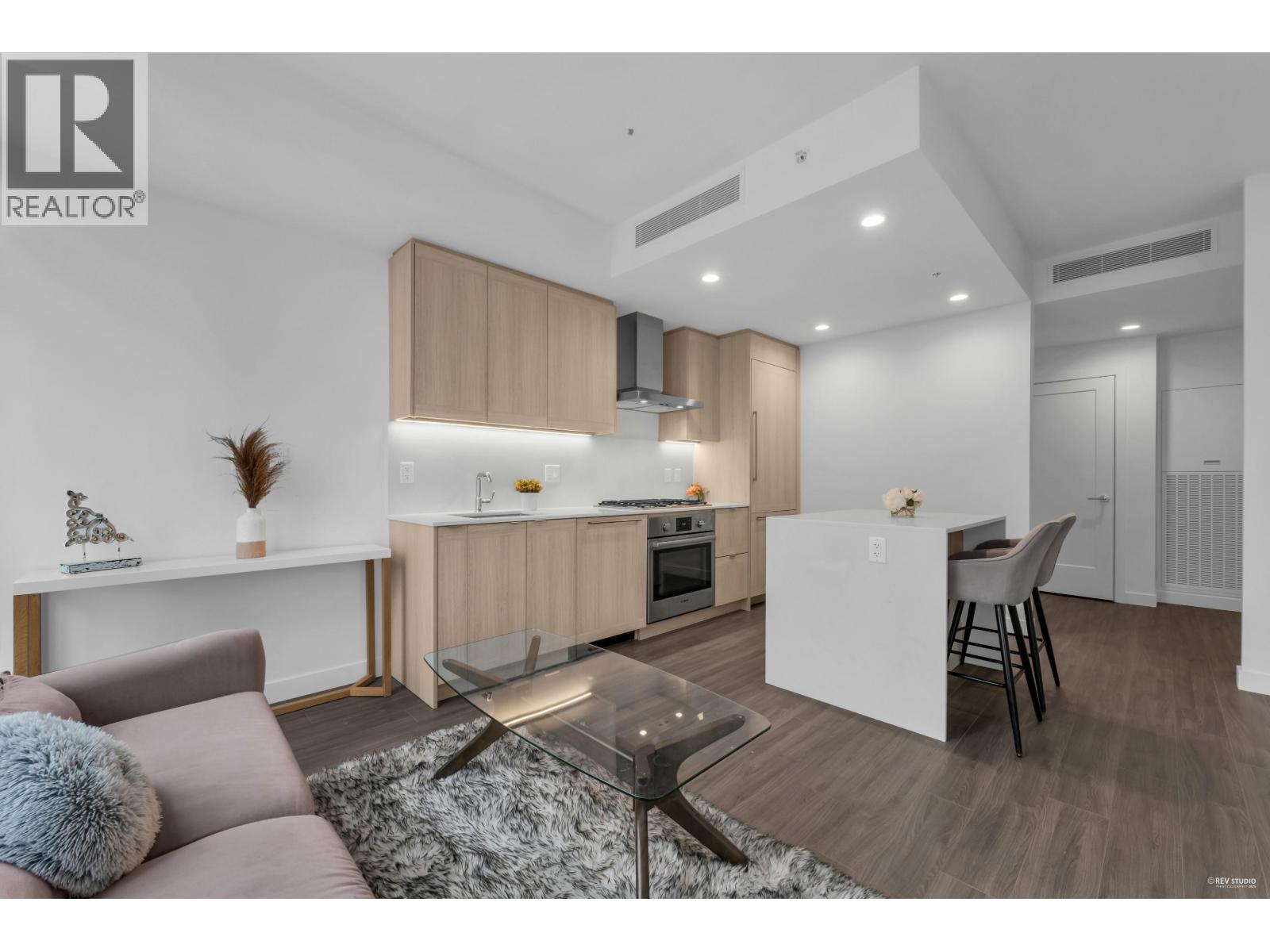 1807 2351 BETA AVENUE, Burnaby, British Columbia