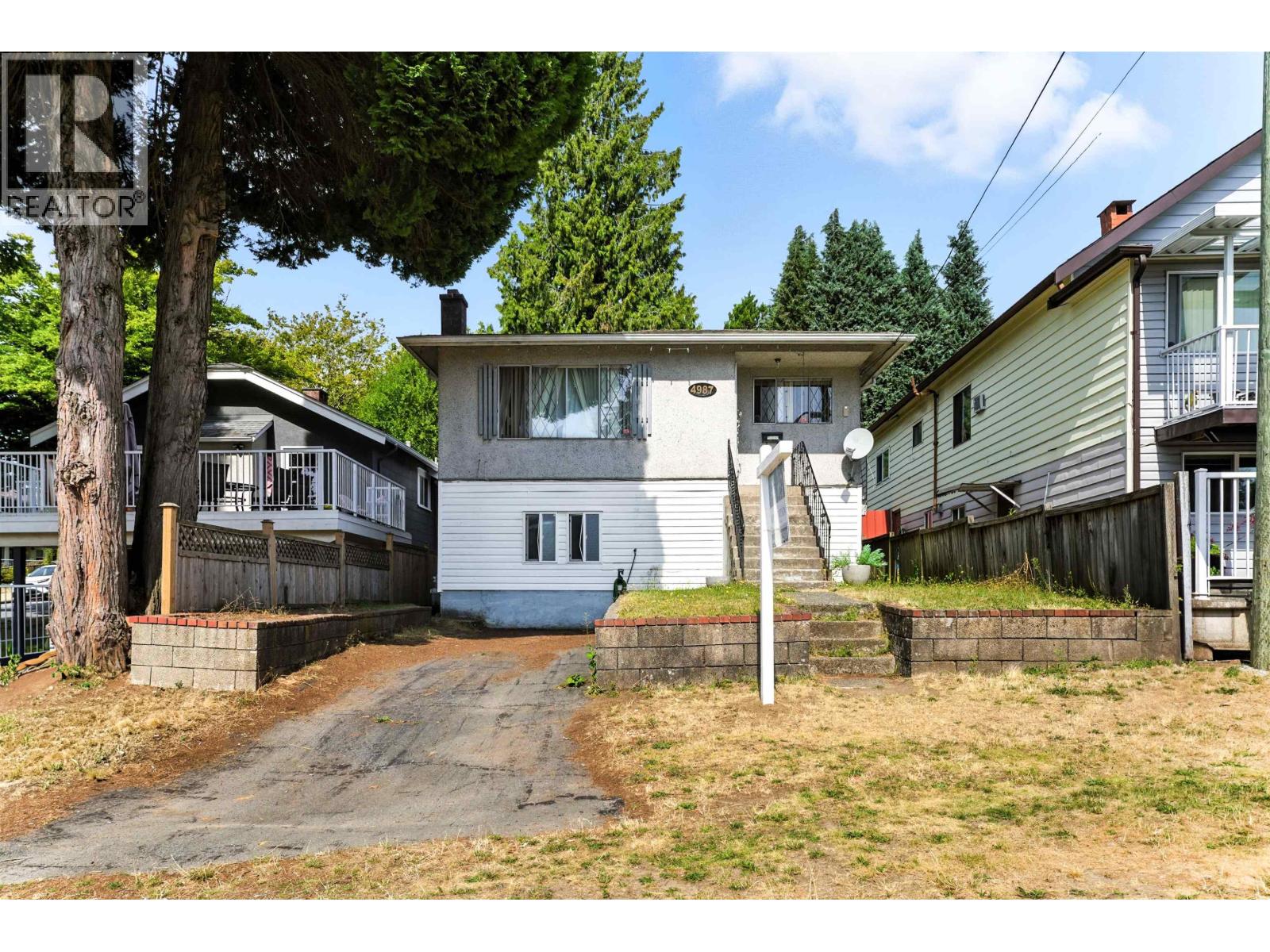 Property at 4987 HOY STREET image 2