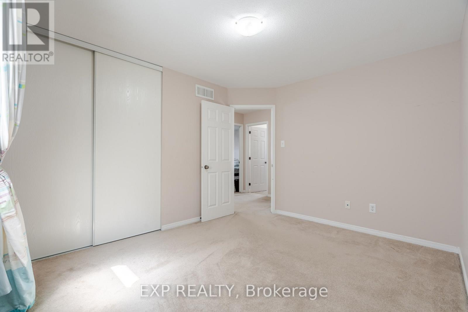 1049 Fieldfair Way, Ottawa, Ontario  K4A 0E2 - Photo 27 - X12340118