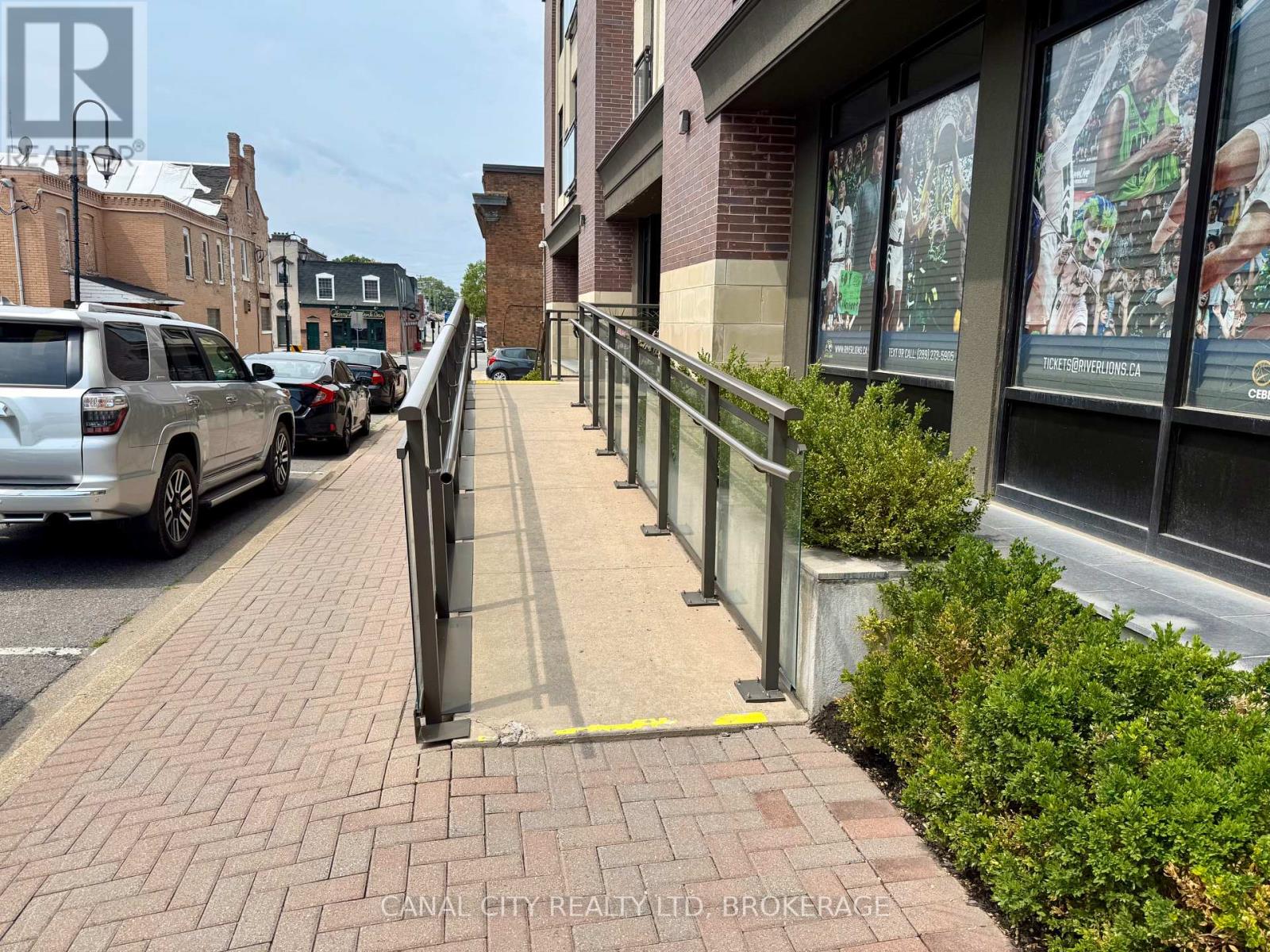 106 - 10 Albert Street E, Thorold, Ontario  L2V 2E9 - Photo 2 - X12340127