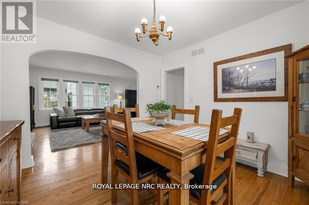 2 Hilda Street, Welland, Ontario  L3C 0H3 - Photo 15 - X12340153