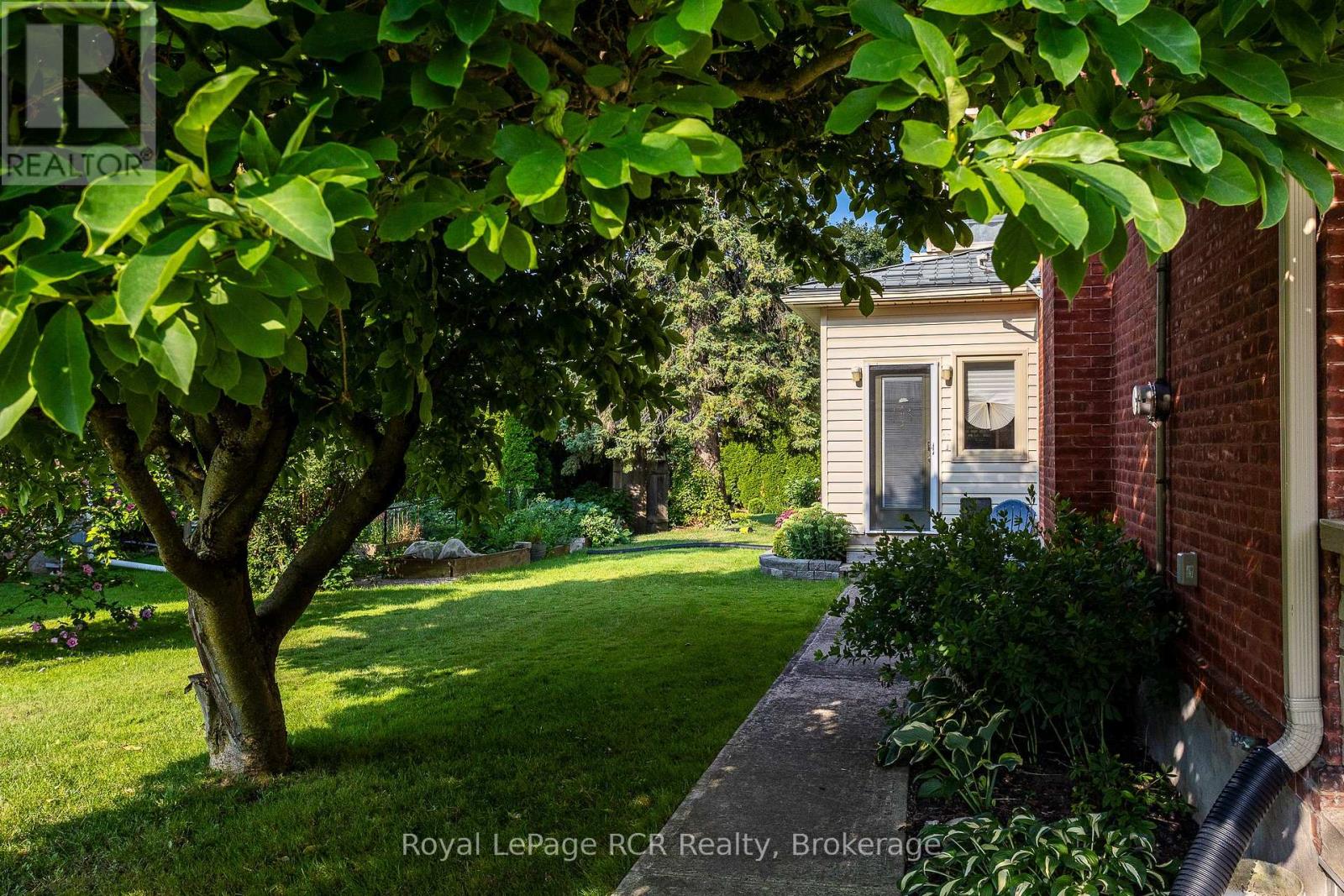 626 3rd Avenue E, Owen Sound, Ontario  N4K 2K1 - Photo 47 - X12340156