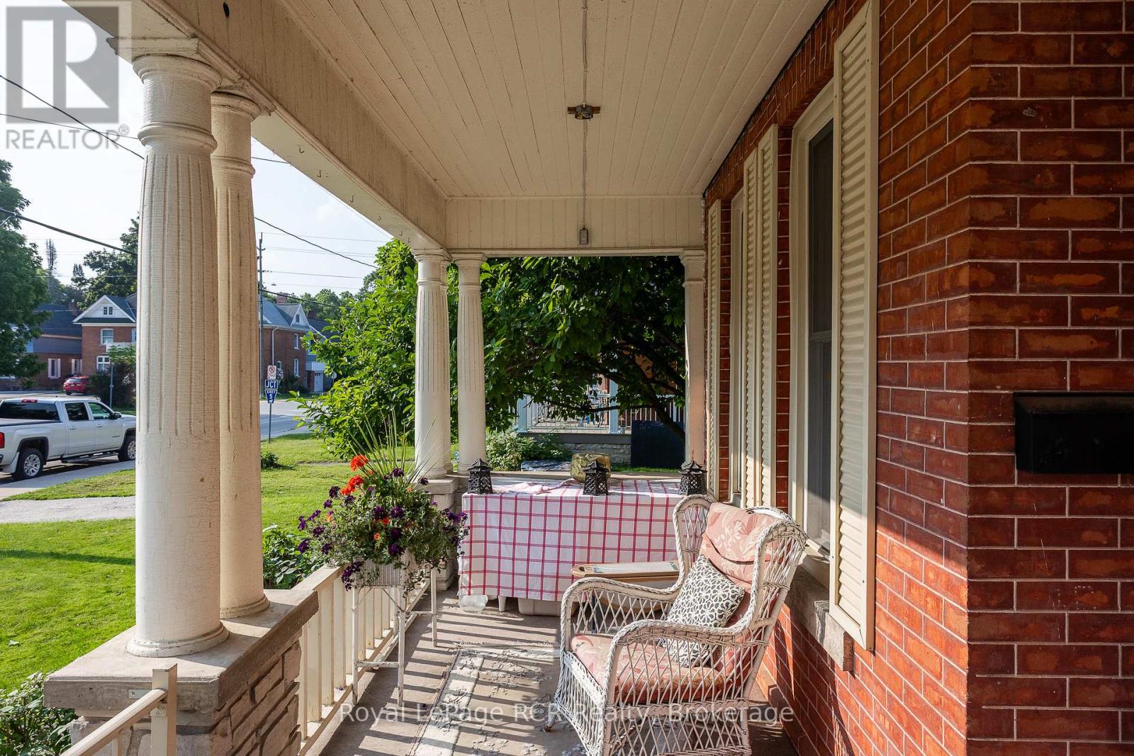 626 3rd Avenue E, Owen Sound, Ontario  N4K 2K1 - Photo 6 - X12340156