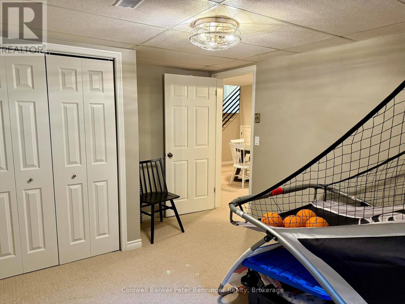215 Thomas Street, Brockton, Ontario  N0G 2V0 - Photo 39 - X12340165