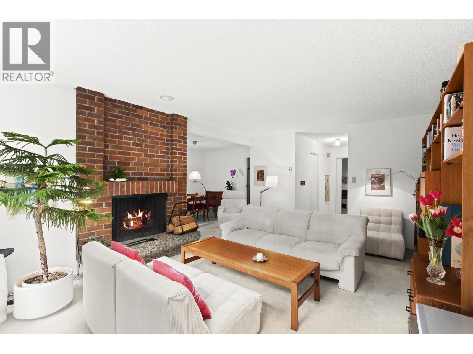 Property at 856 FREDERICK ROAD image 4