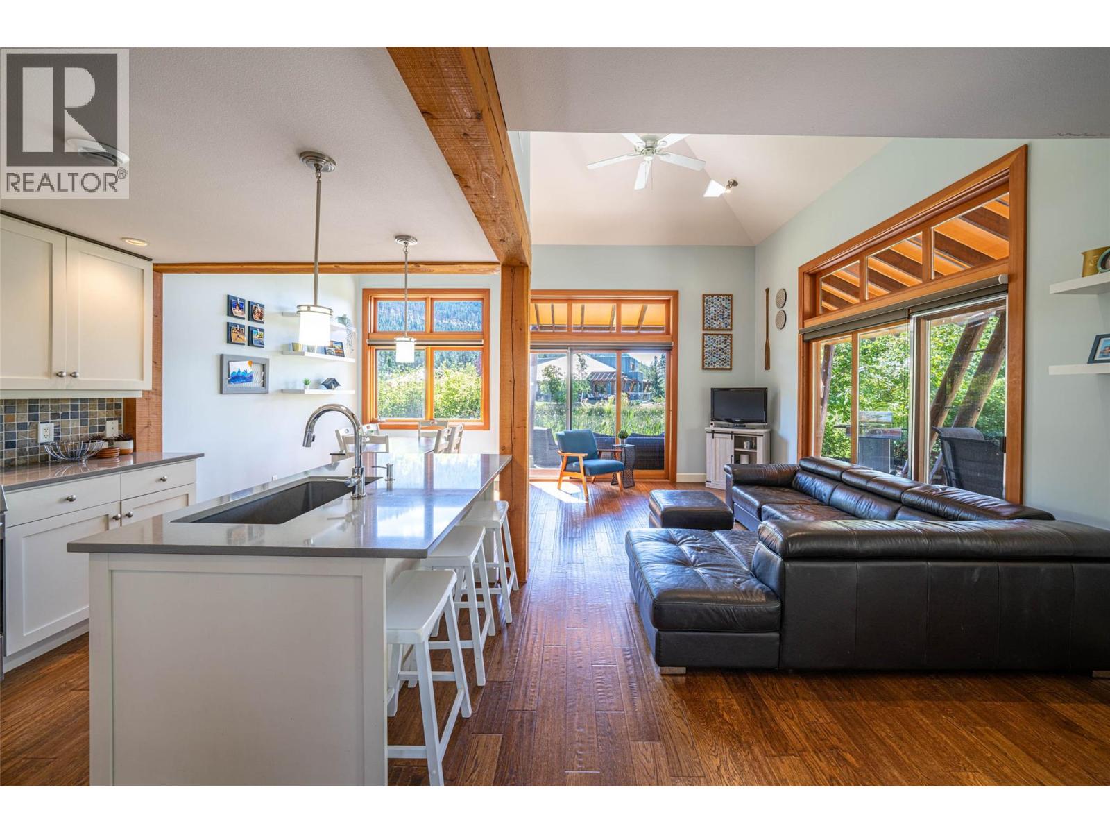 9845 Eastside Road Unit# 97, Vernon, British Columbia V1H 1Z2 - Photo 7 - 10358907