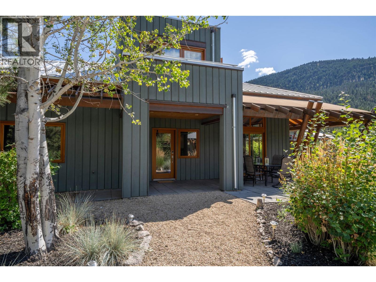 9845 Eastside Road Unit# 97, Vernon, British Columbia V1H 1Z2 - Photo 2 - 10358907