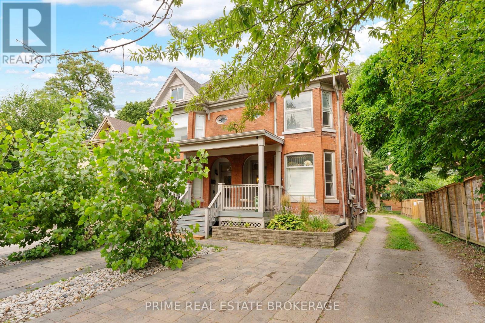 500-502 Colborne Street, London East, Ontario  N6B 2T5 - Photo 3 - X12339936