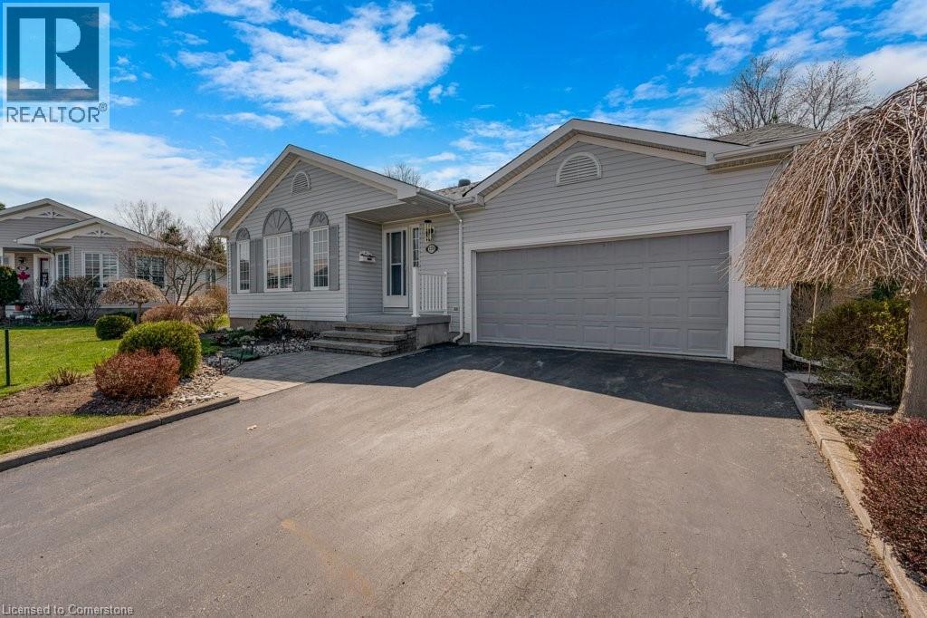 120 Kilroot Place, Freelton, Ontario  L8B 1A5 - Photo 2 - 40741686