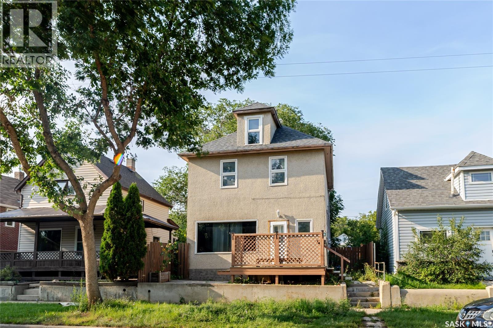 Property at 946 Stadacona STREET W image 1