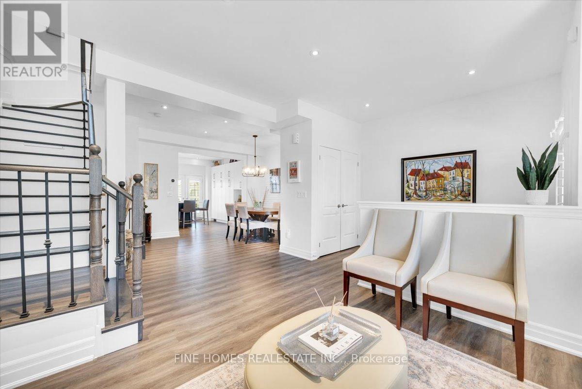 6 - 80 North Park Road, Vaughan, Ontario  L4J 0G8 - Photo 8 - N12340120