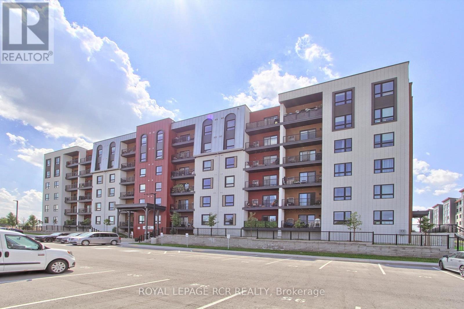 412 - 10 CULINARY LANE, Barrie, Ontario
