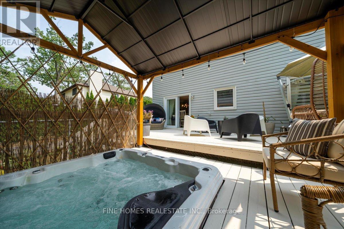 153 Browning Trail, Barrie, Ontario  L4N 6R2 - Photo 31 - S12340241