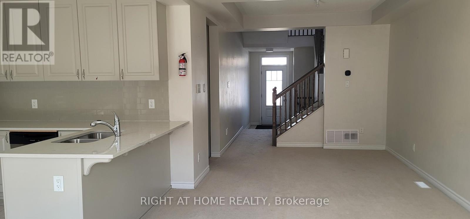 713 Perseus Avenue, Ottawa, Ontario  K2J 3V5 - Photo 10 - X12335623