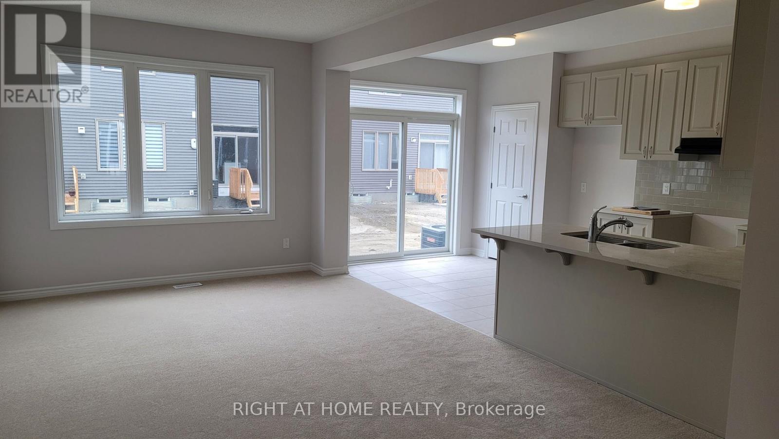 713 Perseus Avenue, Ottawa, Ontario  K2J 3V5 - Photo 11 - X12335623