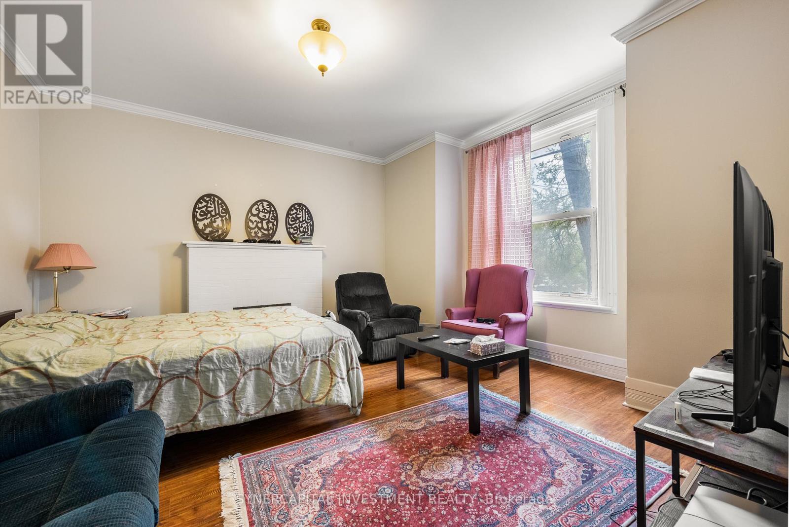 323 Catherine Street W, Ottawa, Ontario  K1R 5T4 - Photo 10 - X12340248