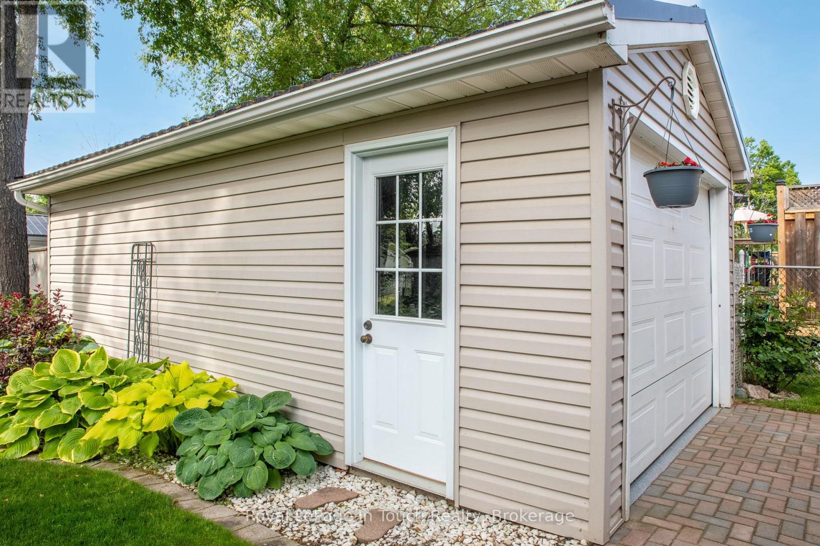 20 Payette Drive, Penetanguishene, Ontario  L9M 1H4 - Photo 6 - S12340320