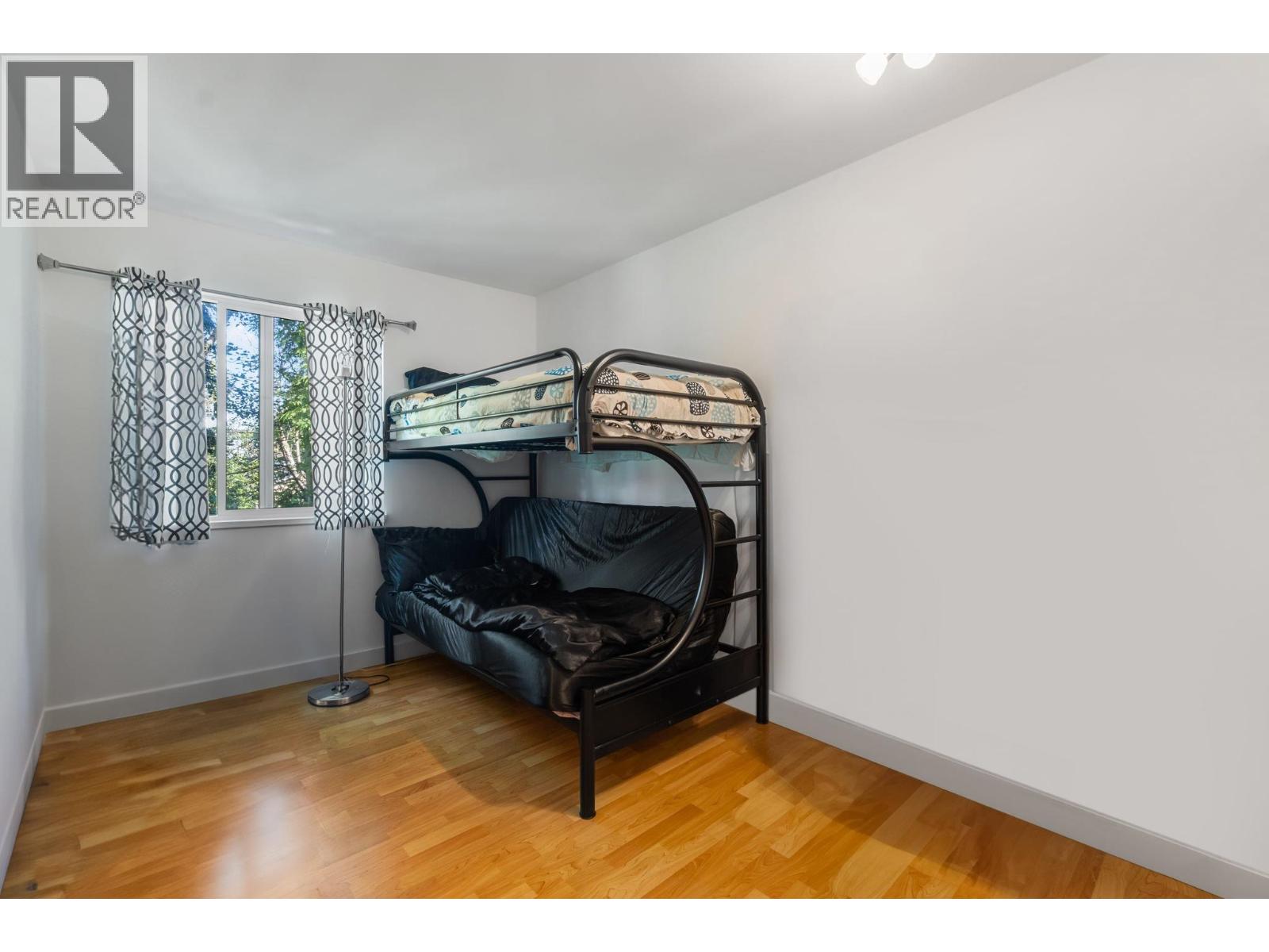 2082 Springer Avenue, Burnaby, British Columbia  V5B 3M5 - Photo 11 - R3036352