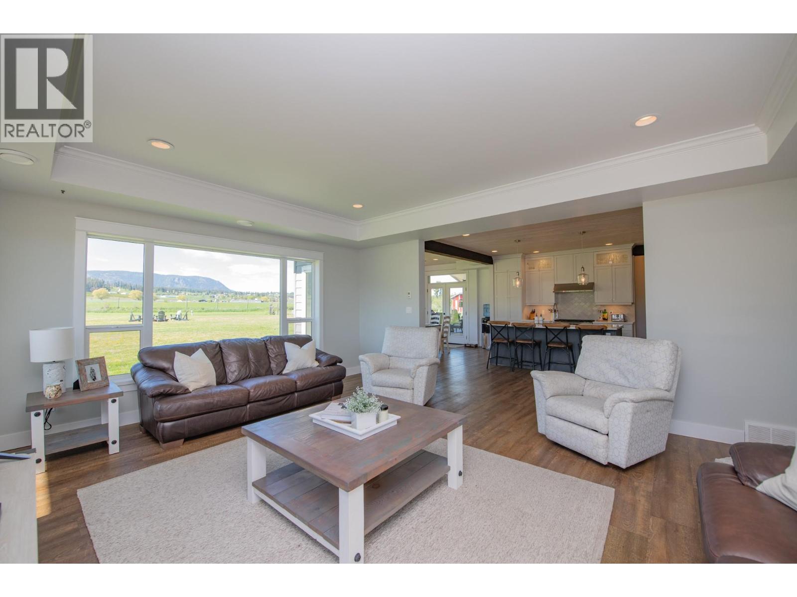 4160 Noble Road, Spallumcheen, British Columbia  V4Y 0K8 - Photo 20 - 10359149