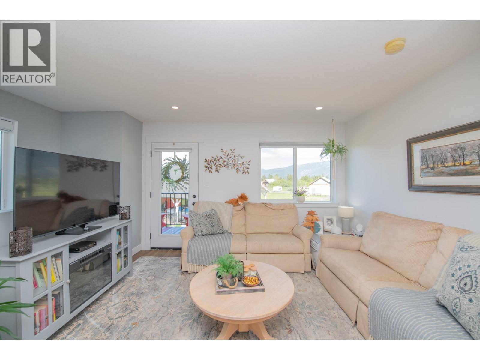 4160 Noble Road, Spallumcheen, British Columbia  V4Y 0K8 - Photo 45 - 10359149