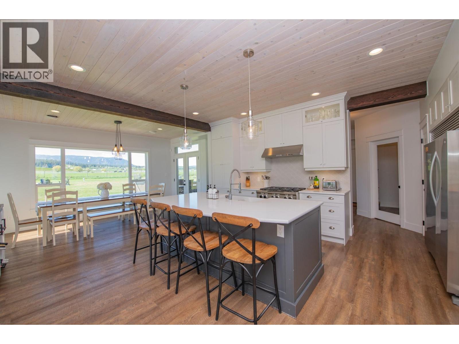4160 Noble Road, Spallumcheen, British Columbia  V4Y 0K8 - Photo 10 - 10359149