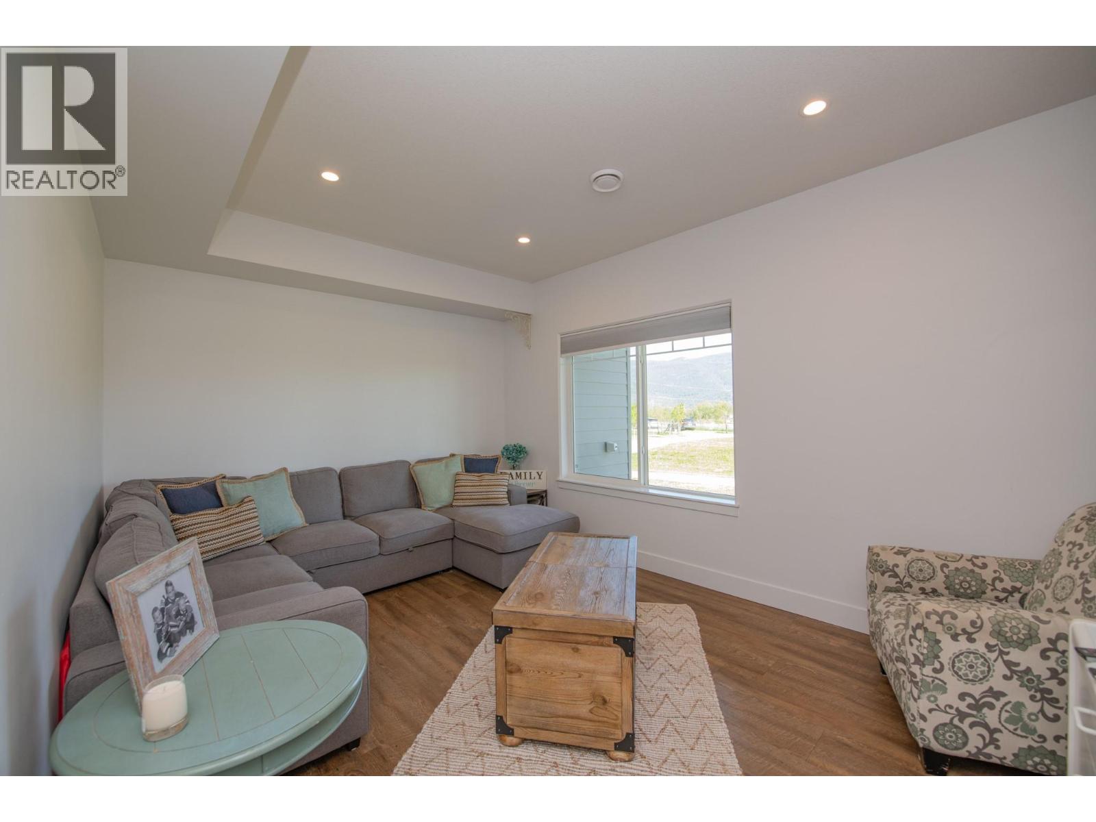 4160 Noble Road, Spallumcheen, British Columbia  V4Y 0K8 - Photo 23 - 10359149