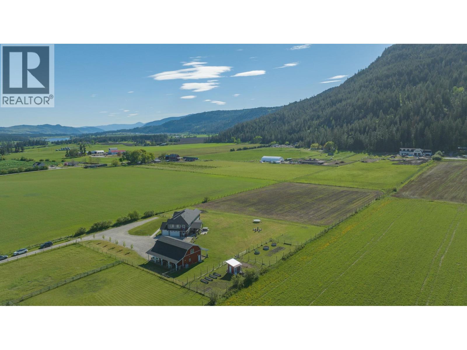 4160 Noble Road, Spallumcheen, British Columbia  V4Y 0K8 - Photo 76 - 10359149