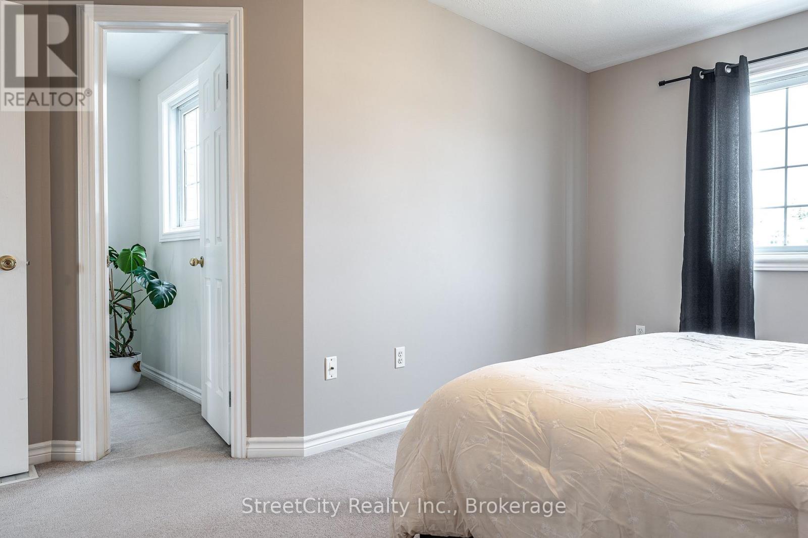 75 Wingfield Avenue, Stratford, Ontario  N5A 7R5 - Photo 27 - X12340272