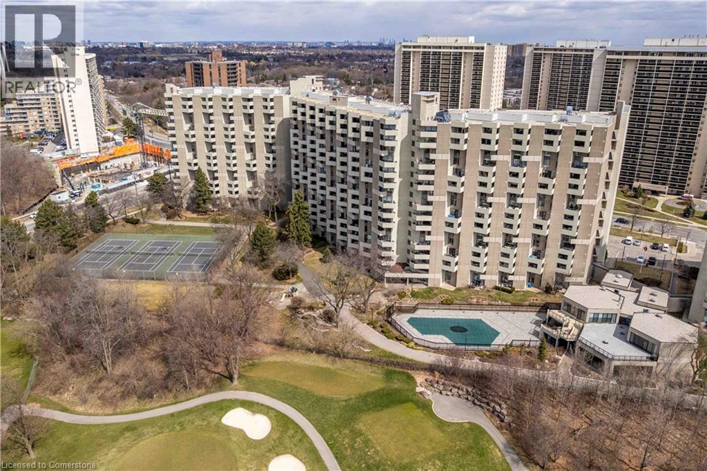 300 Mill Road Unit# C34, Etobicoke, Ontario  M9C 4W7 - Photo 31 - 40715765