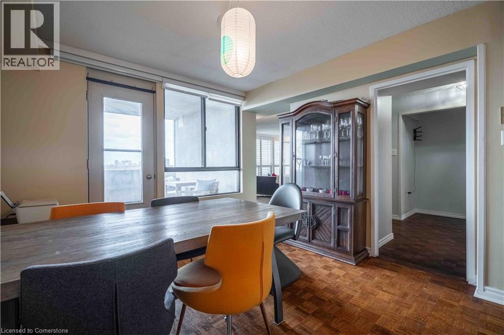 300 Mill Road Unit# C34, Etobicoke, Ontario  M9C 4W7 - Photo 8 - 40715765
