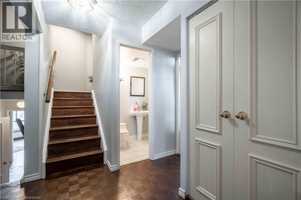 300 Mill Road Unit# C34, Etobicoke, Ontario  M9C 4W7 - Photo 5 - 40715765