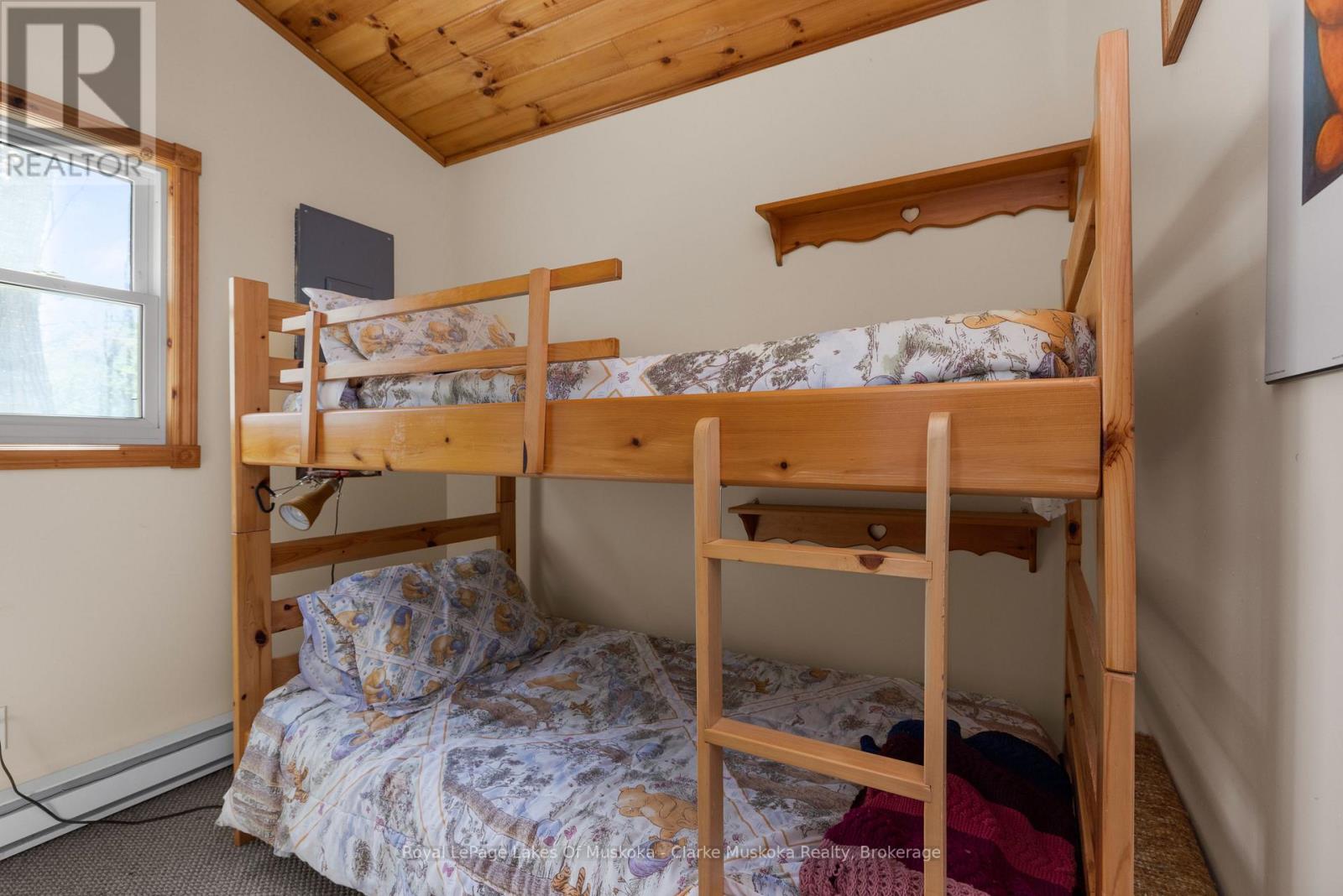185 Woodland Trail, Georgian Bay, Ontario  L0K 1S0 - Photo 22 - S12221314