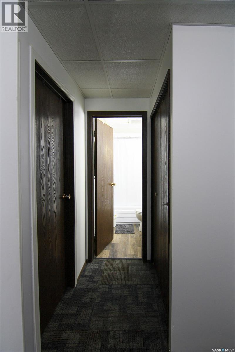 144 First Avenue N, Yorkton, Saskatchewan  S3N 1J8 - Photo 25 - SK015331