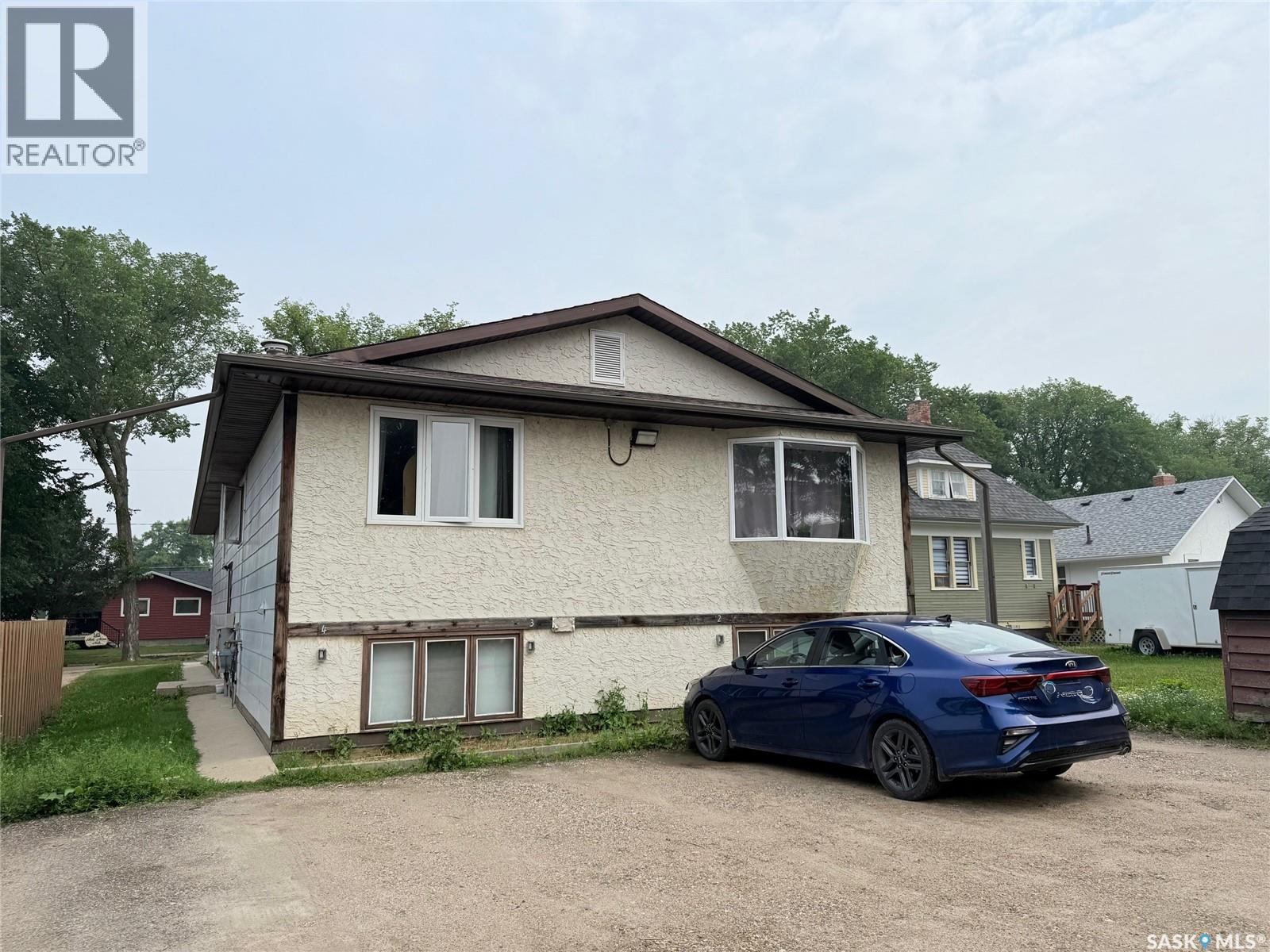 144 First Avenue N, Yorkton, Saskatchewan  S3N 1J8 - Photo 27 - SK015331