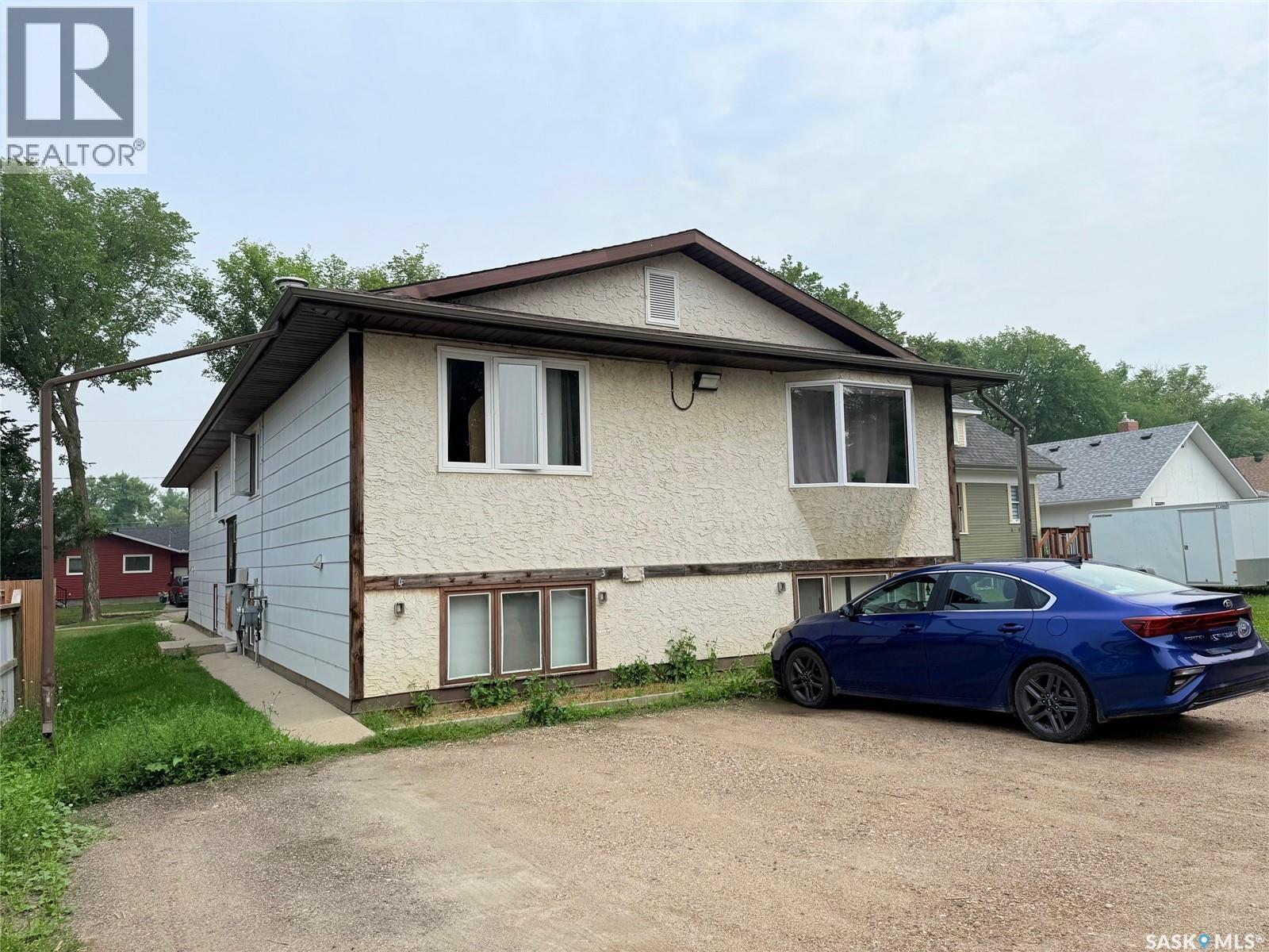 144 First Avenue N, Yorkton, Saskatchewan  S3N 1J8 - Photo 28 - SK015331