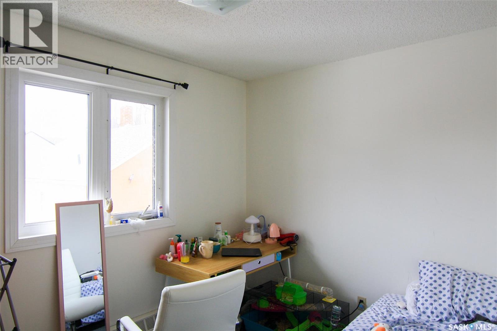 144 First Avenue N, Yorkton, Saskatchewan  S3N 1J8 - Photo 8 - SK015331