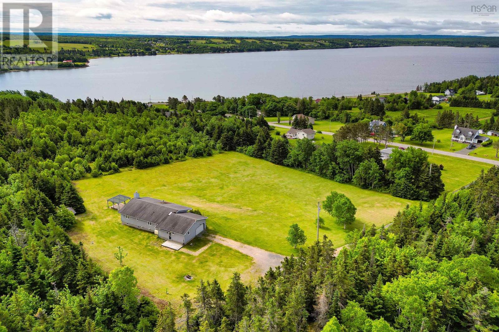 40 Brady Drive, Groves Point, Nova Scotia  B1Y 2W6 - Photo 4 - 202515374