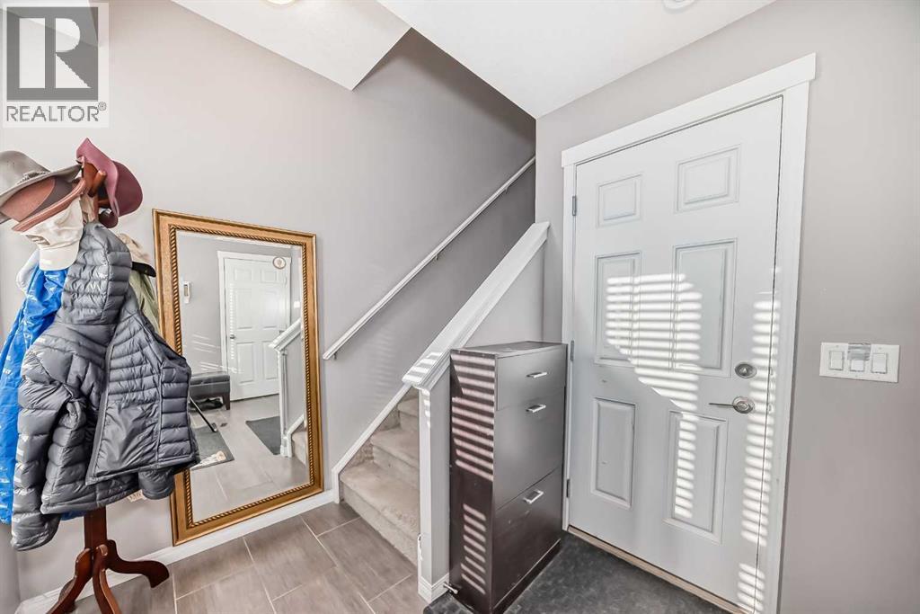 Property at 175 Kincora Heath NW image 5