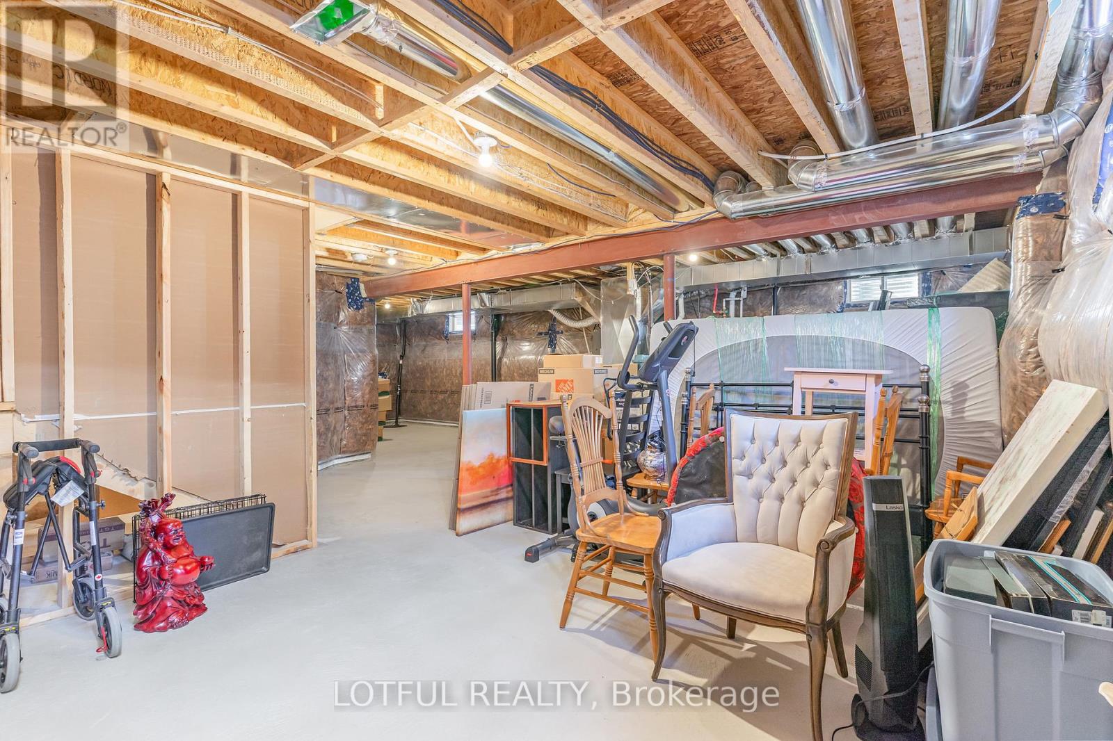 82 Lilac Circle, Haldimand, Ontario  N3W 0H6 - Photo 30 - X12340399