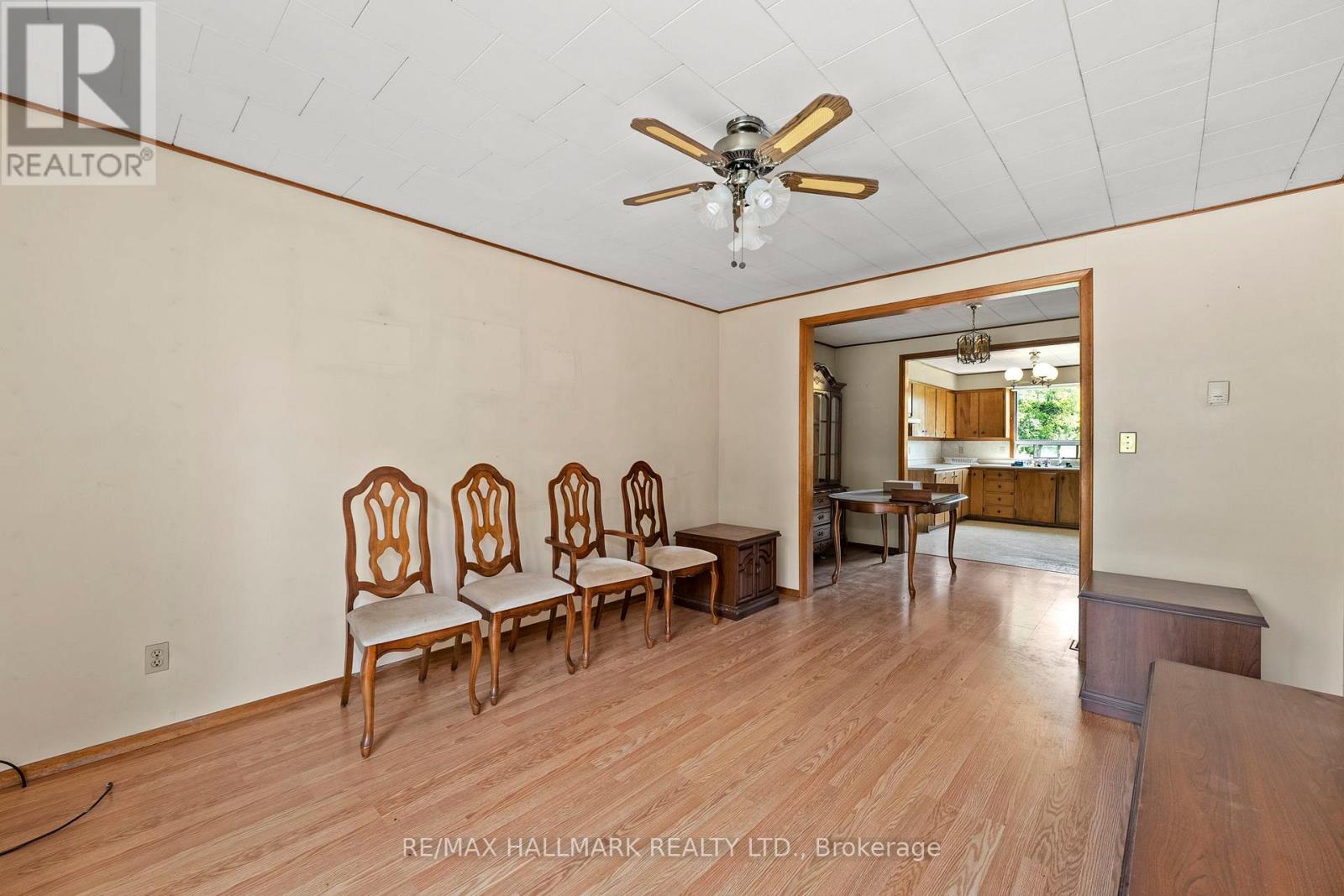 24093 Weirs Side Road, Georgina, Ontario  L0E 1N0 - Photo 12 - N12340268