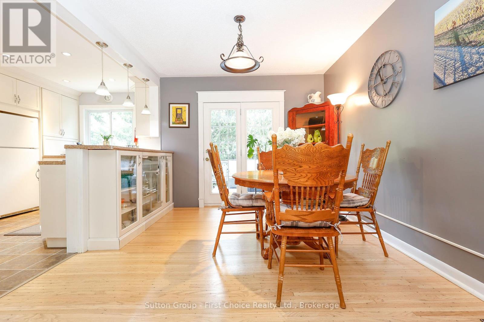 57 Somerset Street, Stratford, Ontario  N5A 6K3 - Photo 13 - X12340326