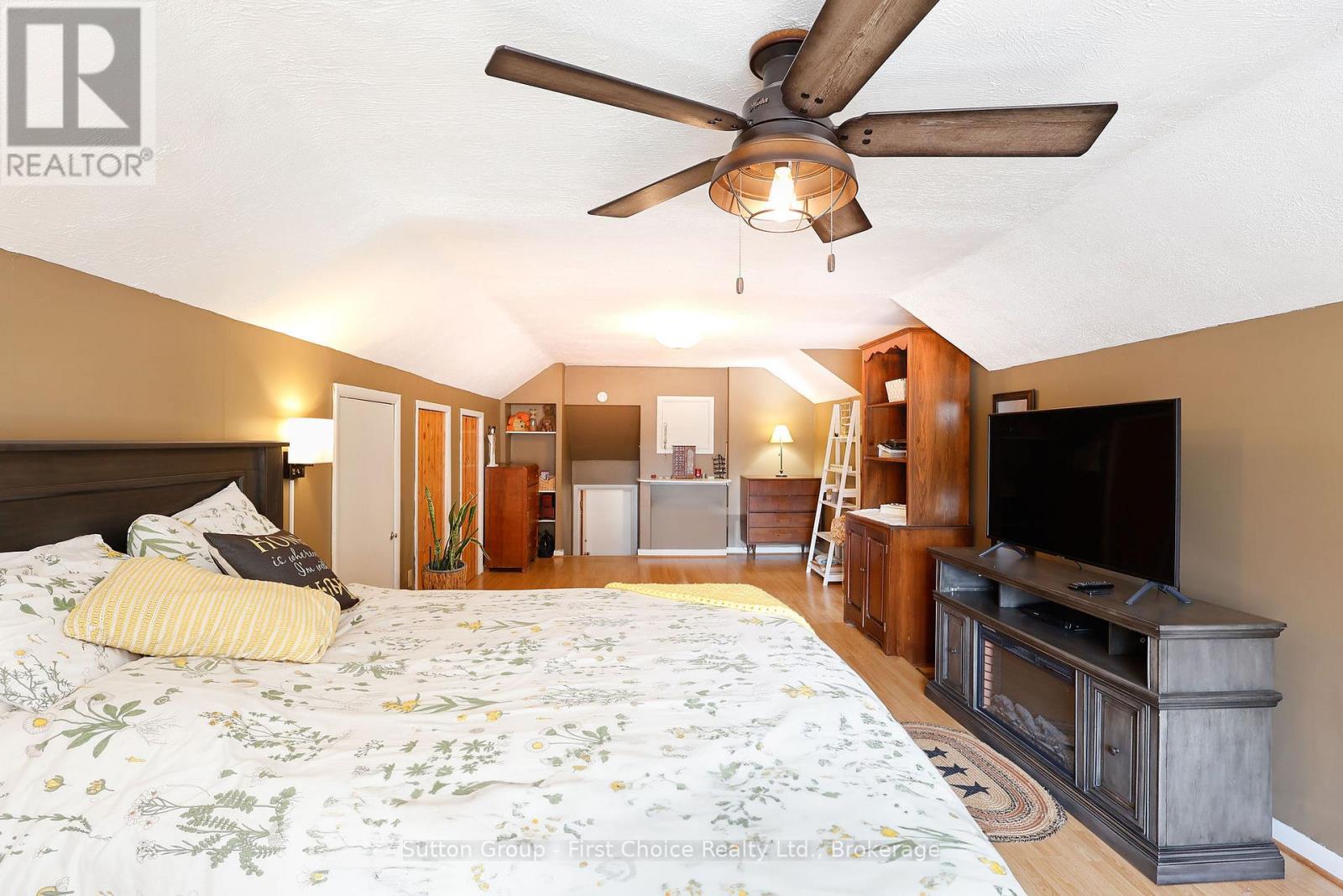 57 Somerset Street, Stratford, Ontario  N5A 6K3 - Photo 39 - X12340326