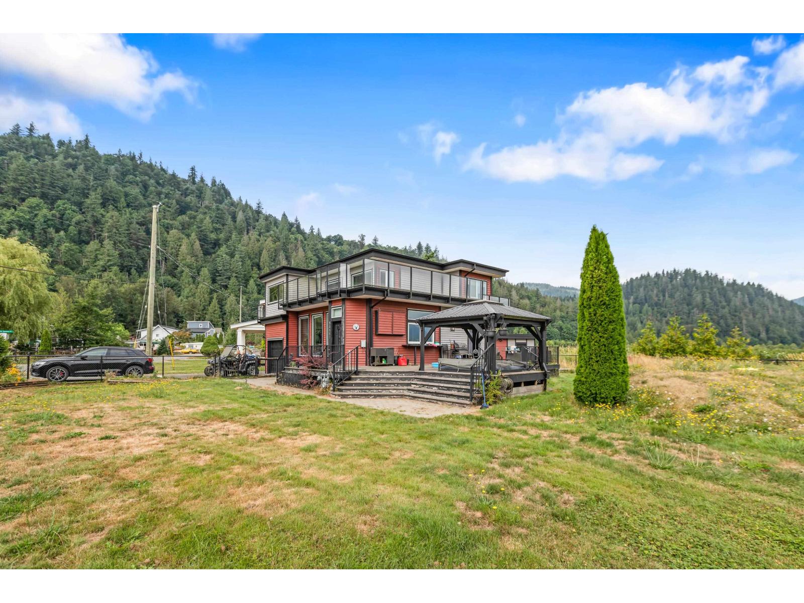 Property at 35117 NORTH SWARD ROAD image 2