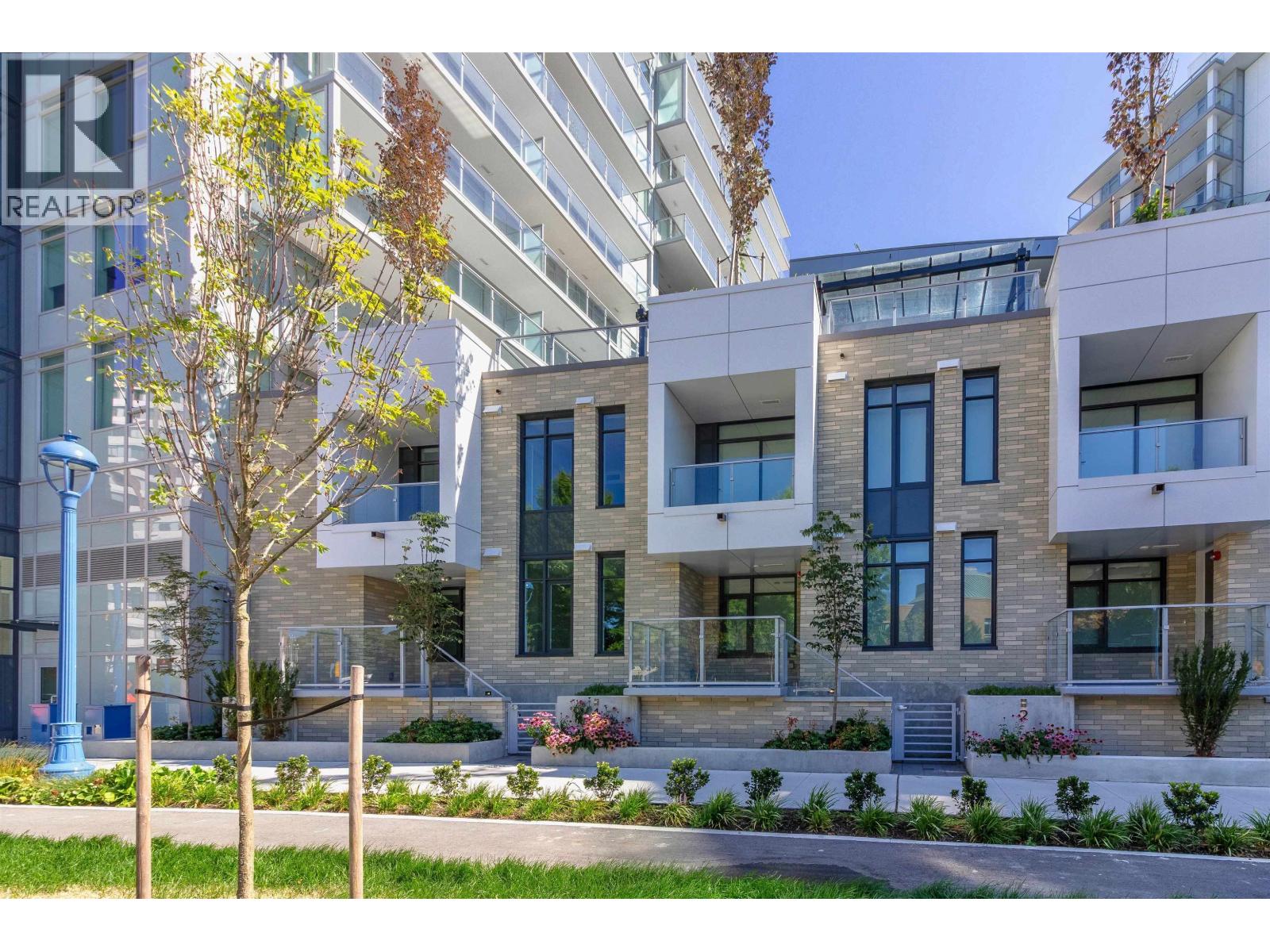 2 6788 MINORU BOULEVARD, Richmond, British Columbia