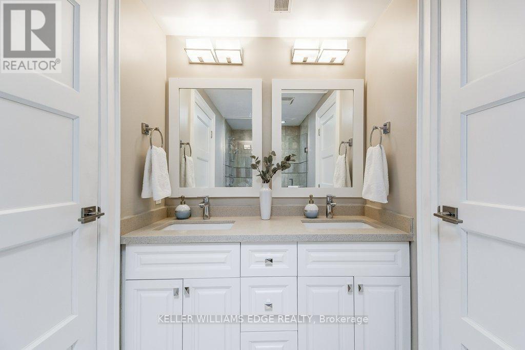 489 Willis Drive, Oakville, Ontario  L6L 4V6 - Photo 27 - W12340286