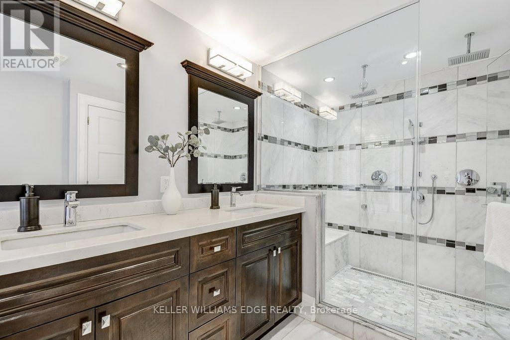489 Willis Drive, Oakville, Ontario  L6L 4V6 - Photo 34 - W12340286