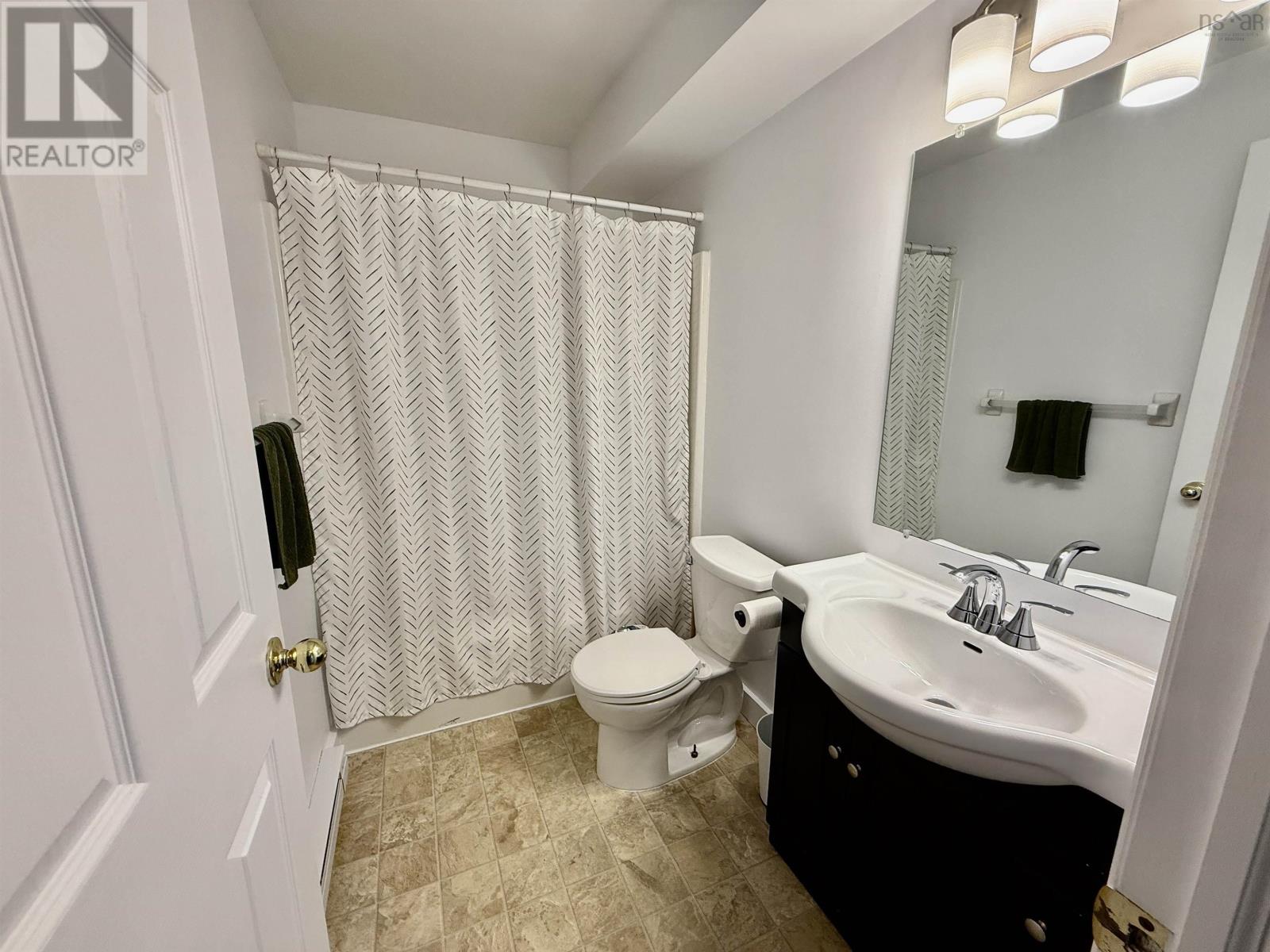 1 Kohar Court, Eastern Passage, Nova Scotia  B3G 1N6 - Photo 19 - 202520028