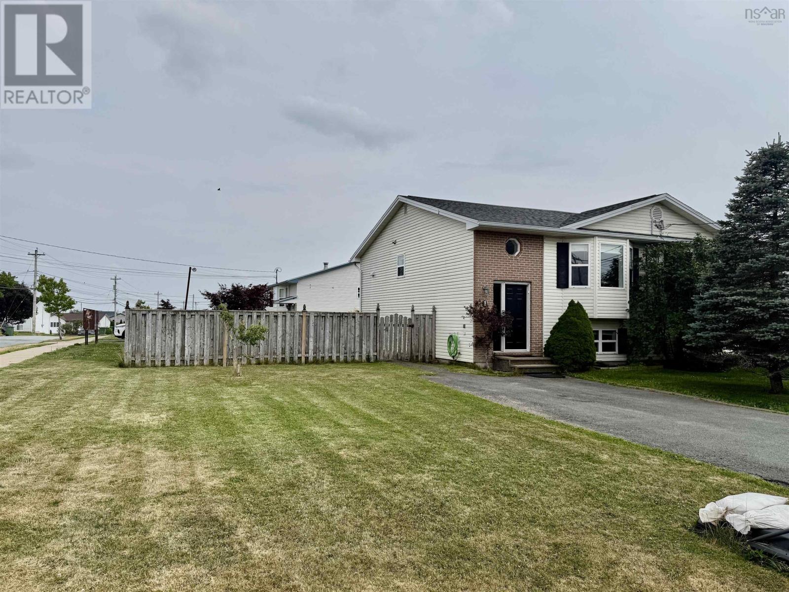 1 Kohar Court, Eastern Passage, Nova Scotia  B3G 1N6 - Photo 33 - 202520028